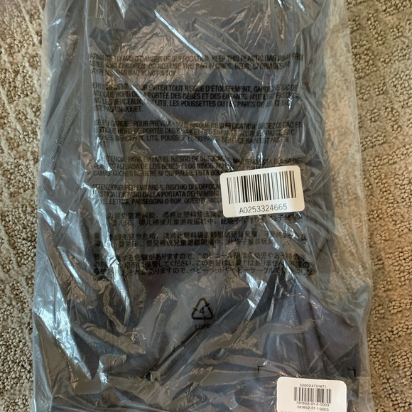 Old navy elevate powersoft leggings - Picture 3 of 6